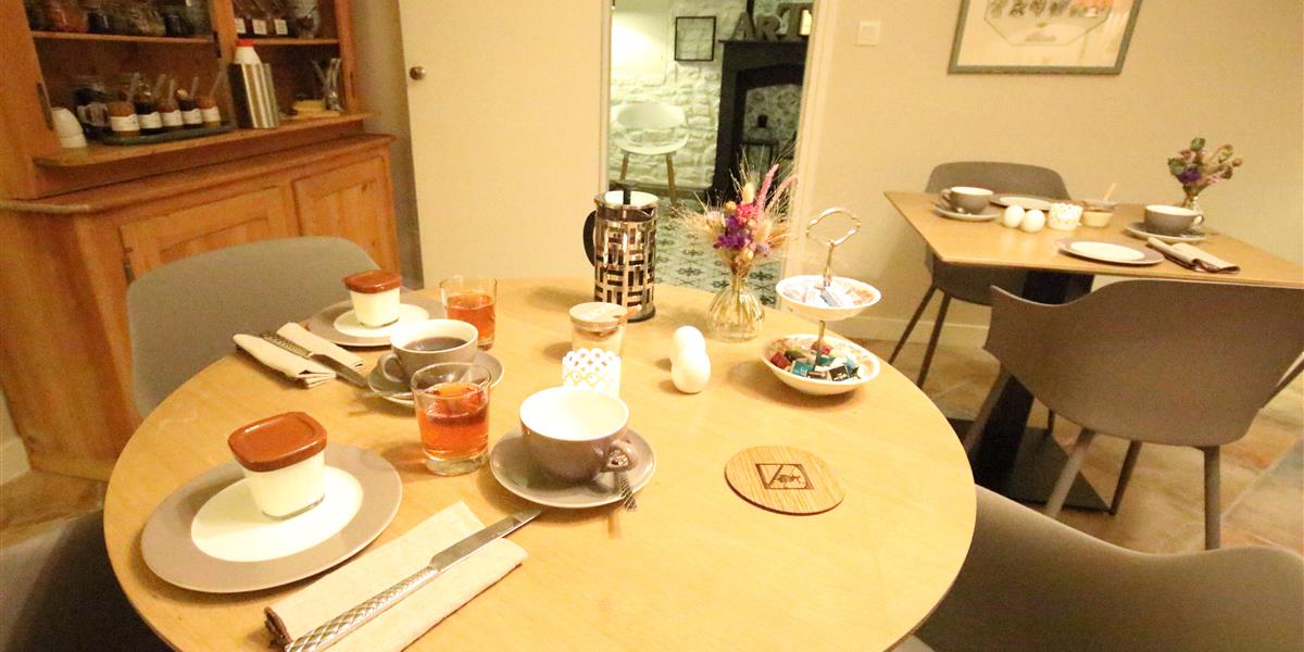 petit déjeuner de la Villa Garenne : gîtes, appartement et chambres d'hôtes Vannes